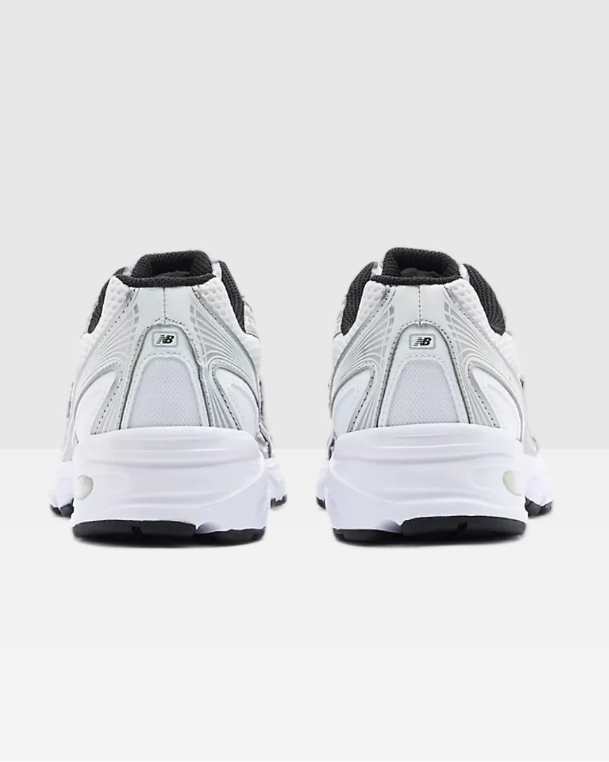FootkornerNew Balance 740 - Gris