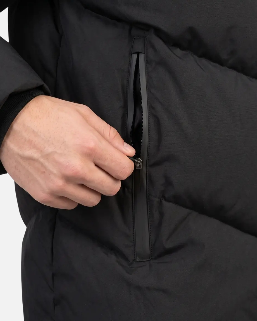 FootkornerFTKR Strong down jacket black {Color}