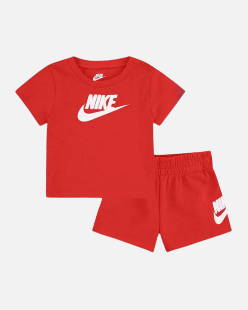 Conjunto de camiseta y pantalones cortos para bebé Nike - Rojo - Footkorner