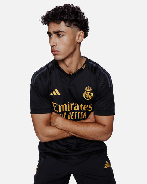 Real Madrid Ausweichtrikot 2023/2024 – Schwarz/Gold - Footkorner