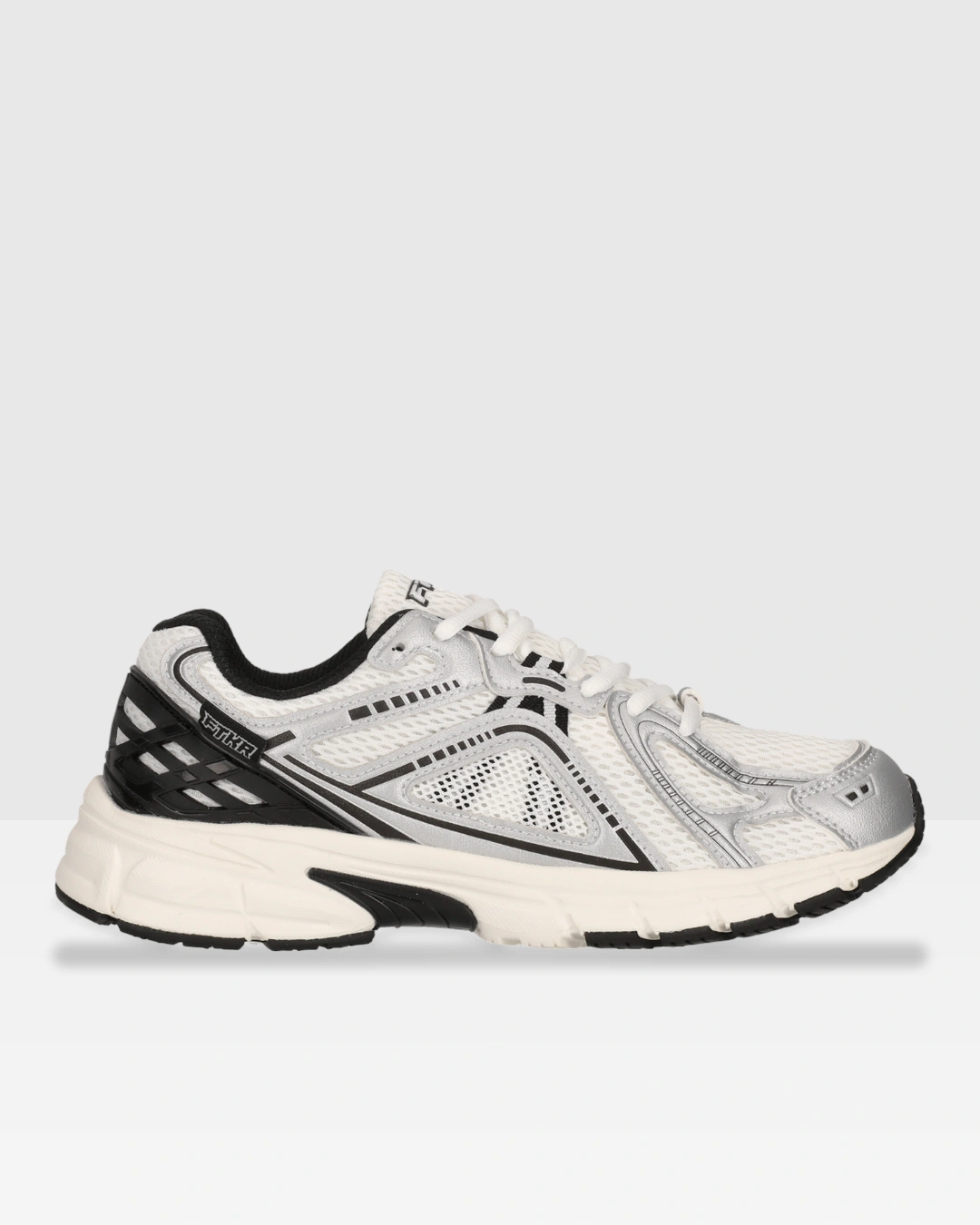 FootkornerPack Survêtement FK Wind Noir + Baskets FTKR 1000 Blanc/Gris/Noir