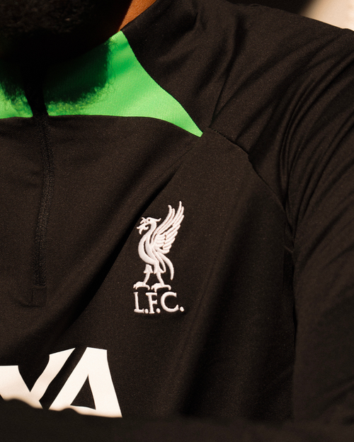 Camiseta de entrenamiento Liverpool 2023/2024 - Negro/Verde/Blanco - Footkorner