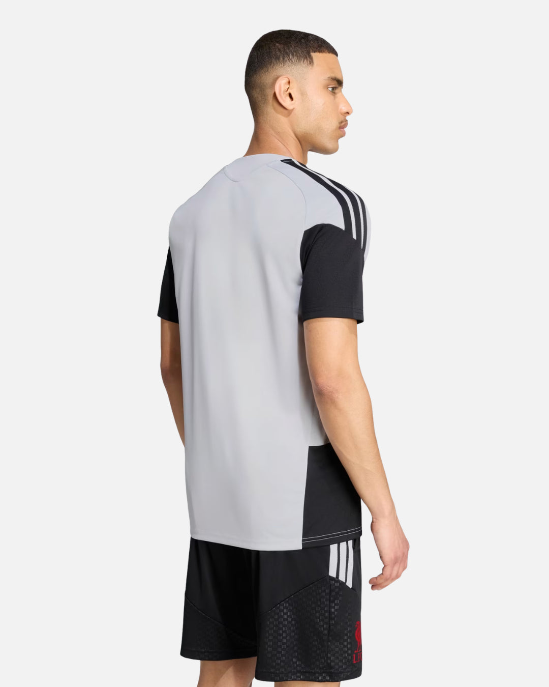 FootkornerMaillot d'entraînement Liverpool FC 2026/2027 Tiro - Gris/Noir/Rouge