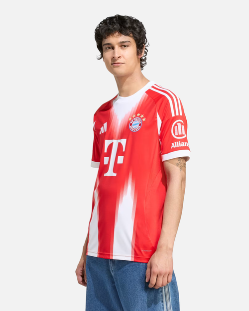 FC Bayern Heimtrikot 2025/2026 - Rot/Weiß - Footkorner