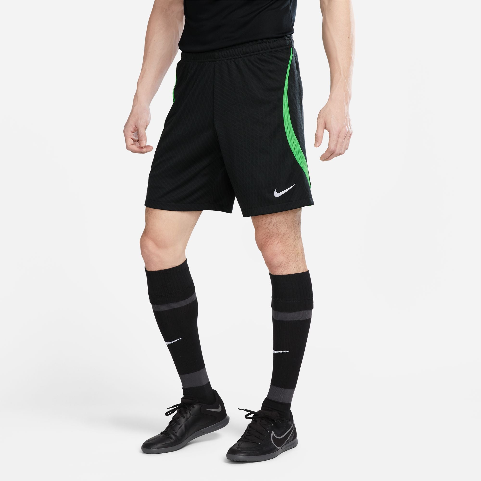 Liverpool training shorts 2023/2024 - Black/Green/White