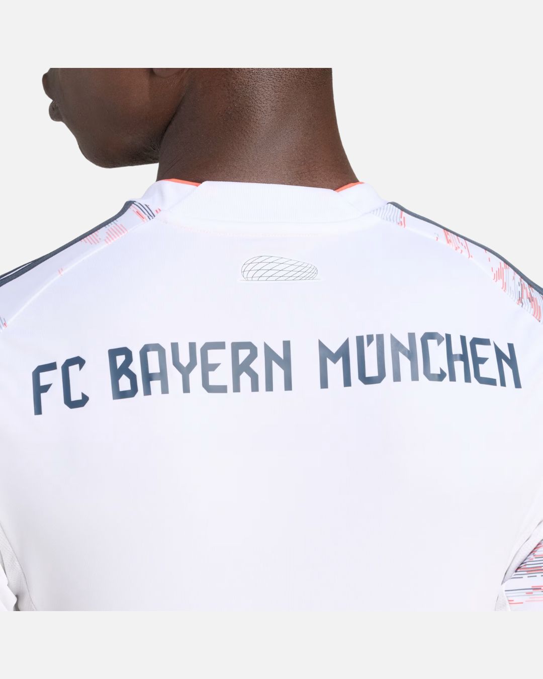 FootkornerMaillot Extérieur FC Bayern Munich 2025/2026 - Blanc