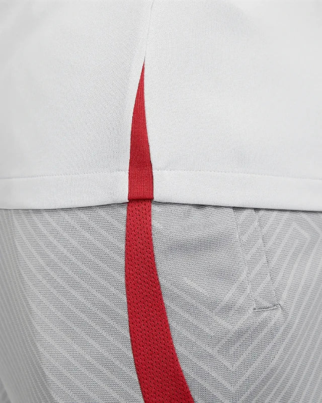 FootkornerMaillot Liverpool FC Dri-Fit Strike - Gris