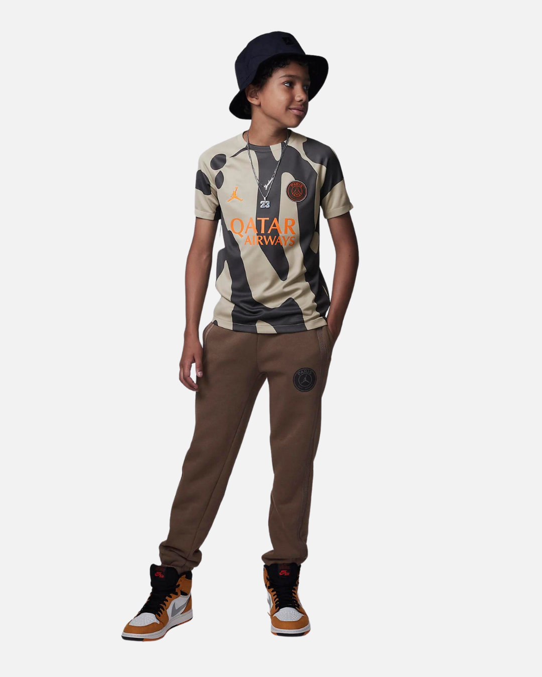 FootkornerCamiseta prepartido PSG x Jordan 2023/2024 junior - Beige/Marrón