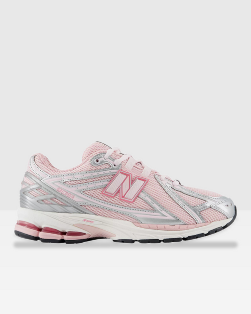 New Balance 1906R – Silber/Rosa - Footkorner