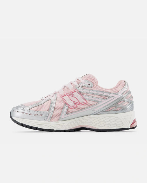 New Balance 1906R – Silber/Rosa - Footkorner