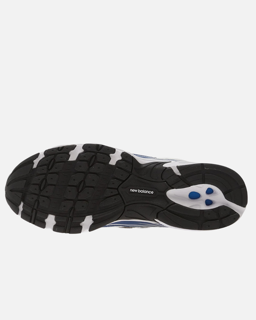 740 {Color} - Footkorner