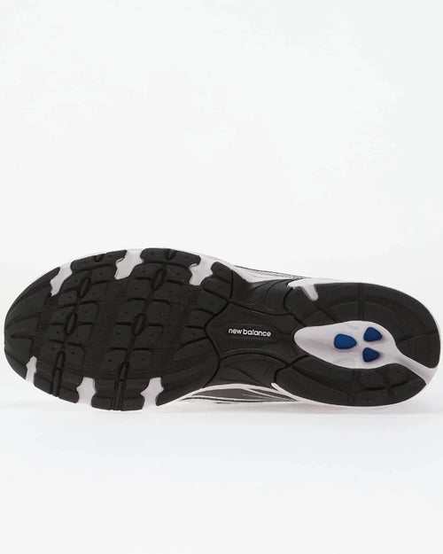 740 {Color} - Footkorner