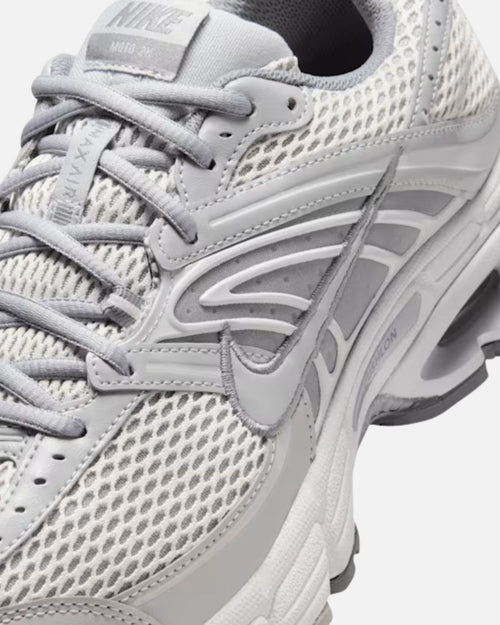 Nike Air Max Moto 2K - Gris - Footkorner