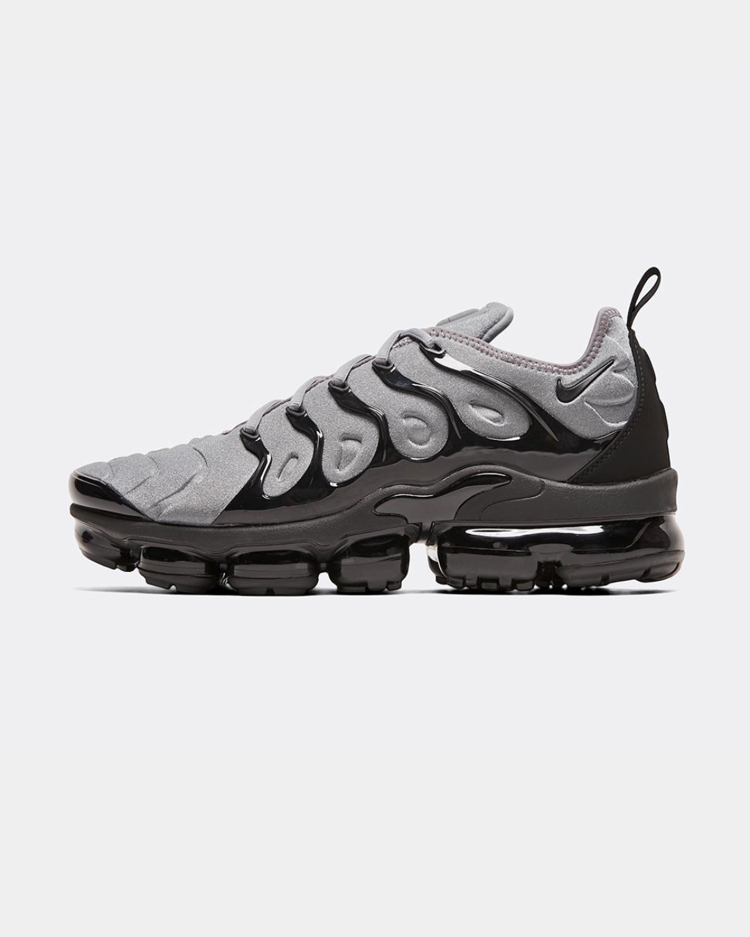 FootkornerNike Air Vapormax Plus - Negro/Gris