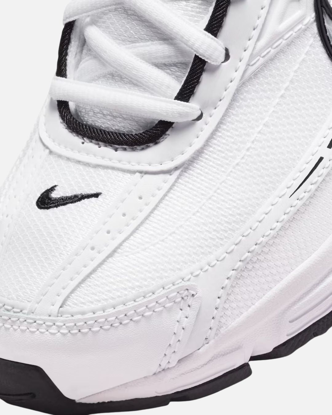 FootkornerNike Initiator - Blanc/Noir