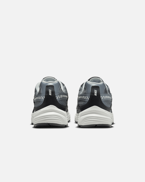 Nike Initiator - Gray/Black - Footkorner