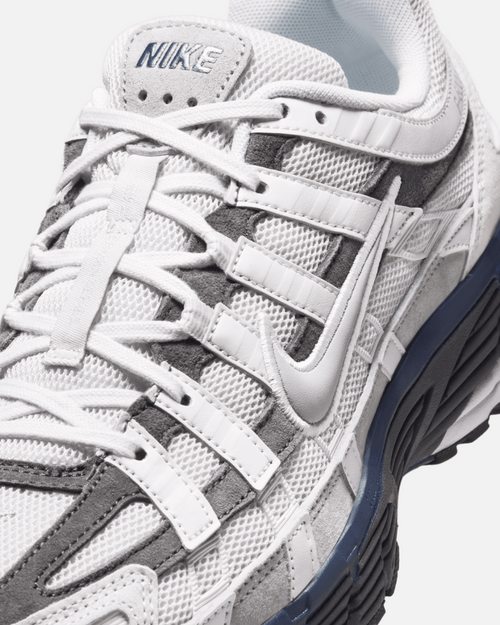 Nike P-6000 - Blanco/Gris - Footkorner