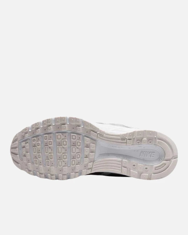 FootkornerNike P-6000 Enfant - Blanc