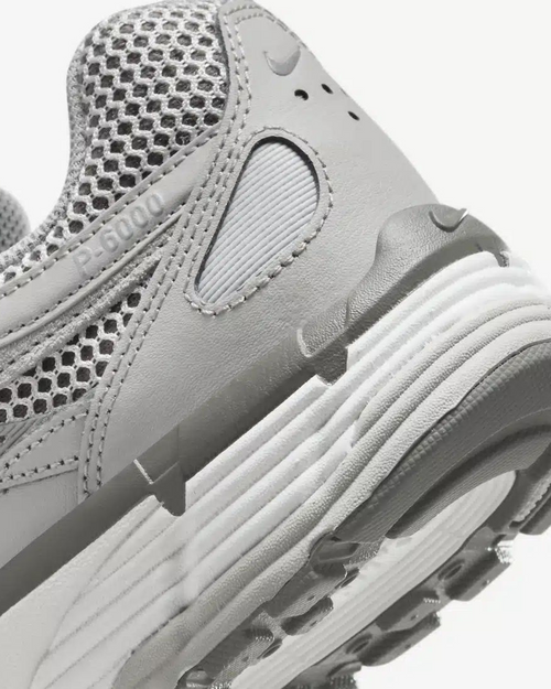 Nike P-6000 - Gris - Footkorner