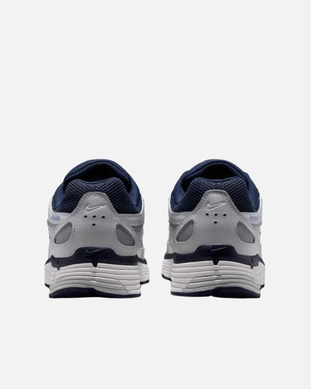 FootkornerNike P-6000 - Gris