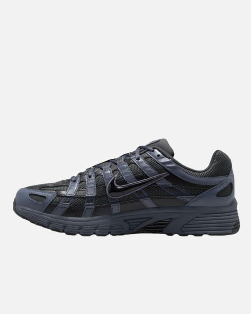 Nike P-6000 - Noir/Bleu - Footkorner