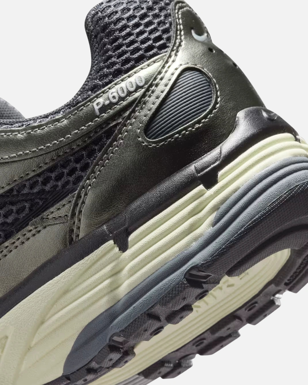 FootkornerNike P-6000 - Noir/Vert