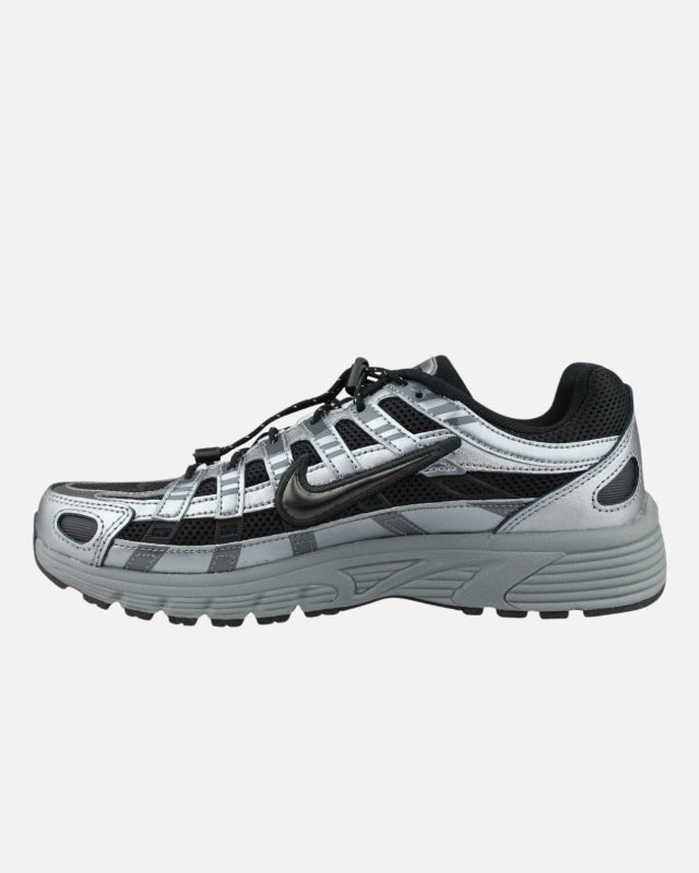 FootkornerNike P-6000 UT - Gris