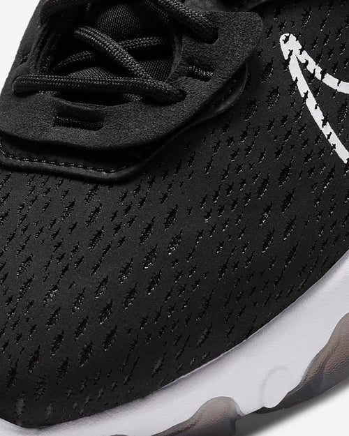 React Vision - Black/White - Footkorner