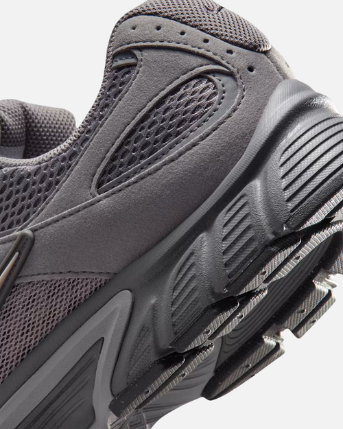 Nike V5 RNR - Gris - Footkorner