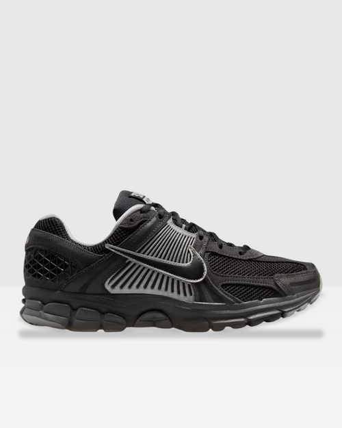 Nike Zoom Vomero 5 - Black - Footkorner