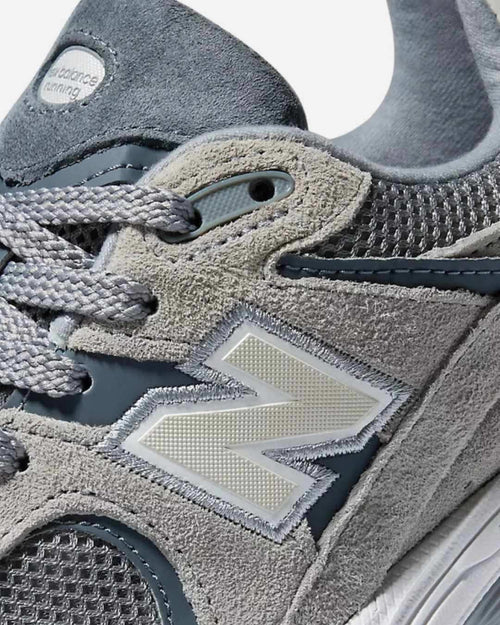 New Balance 2002R - Grey - Footkorner