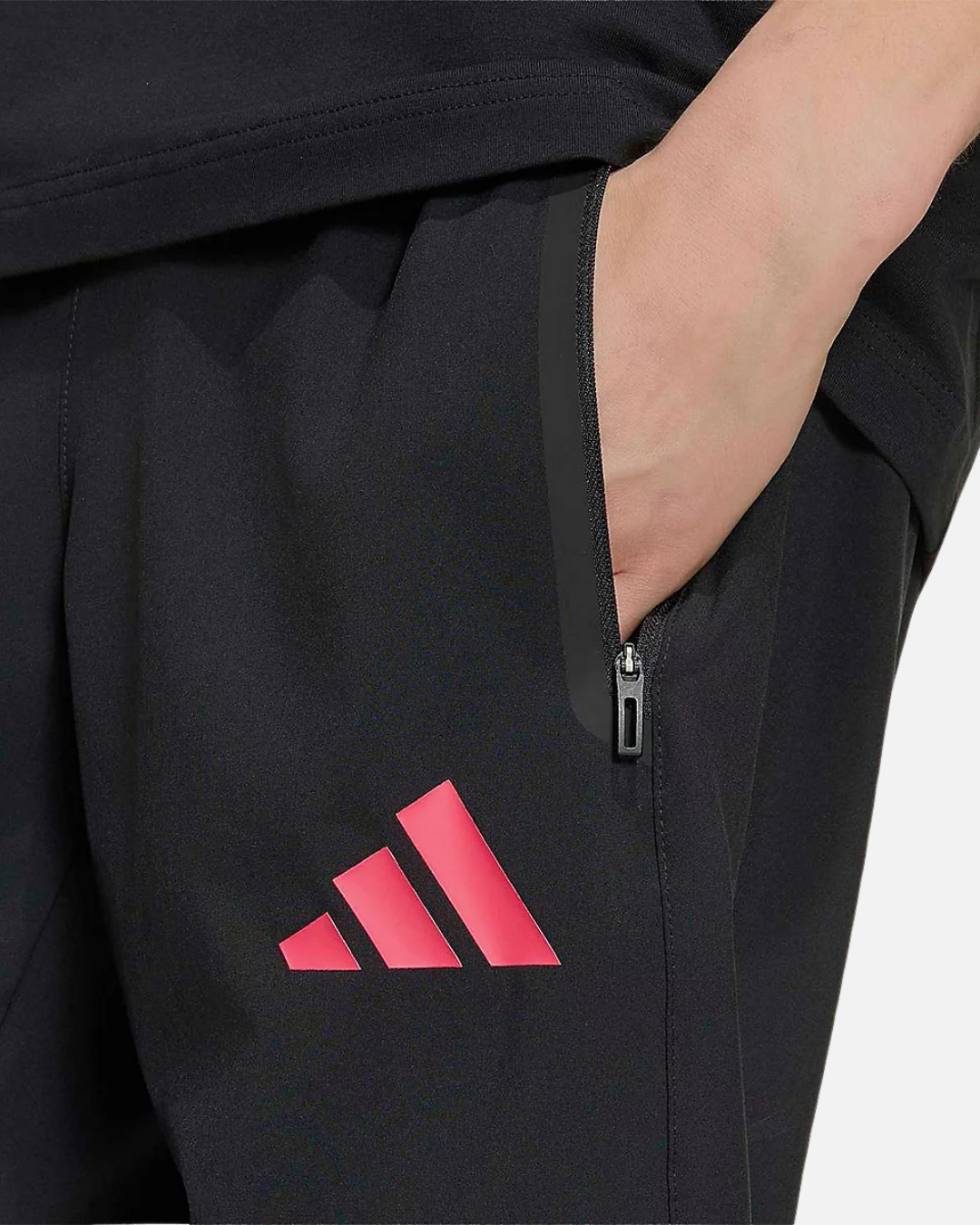 FootkornerPantalon Adidas Tiro Travel - Noir/Rouge