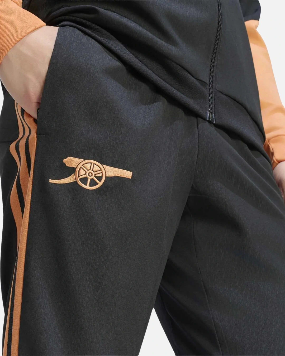 FootkornerPantalon Arsenal FC 2026/2027 Tiro - Noir/Orange