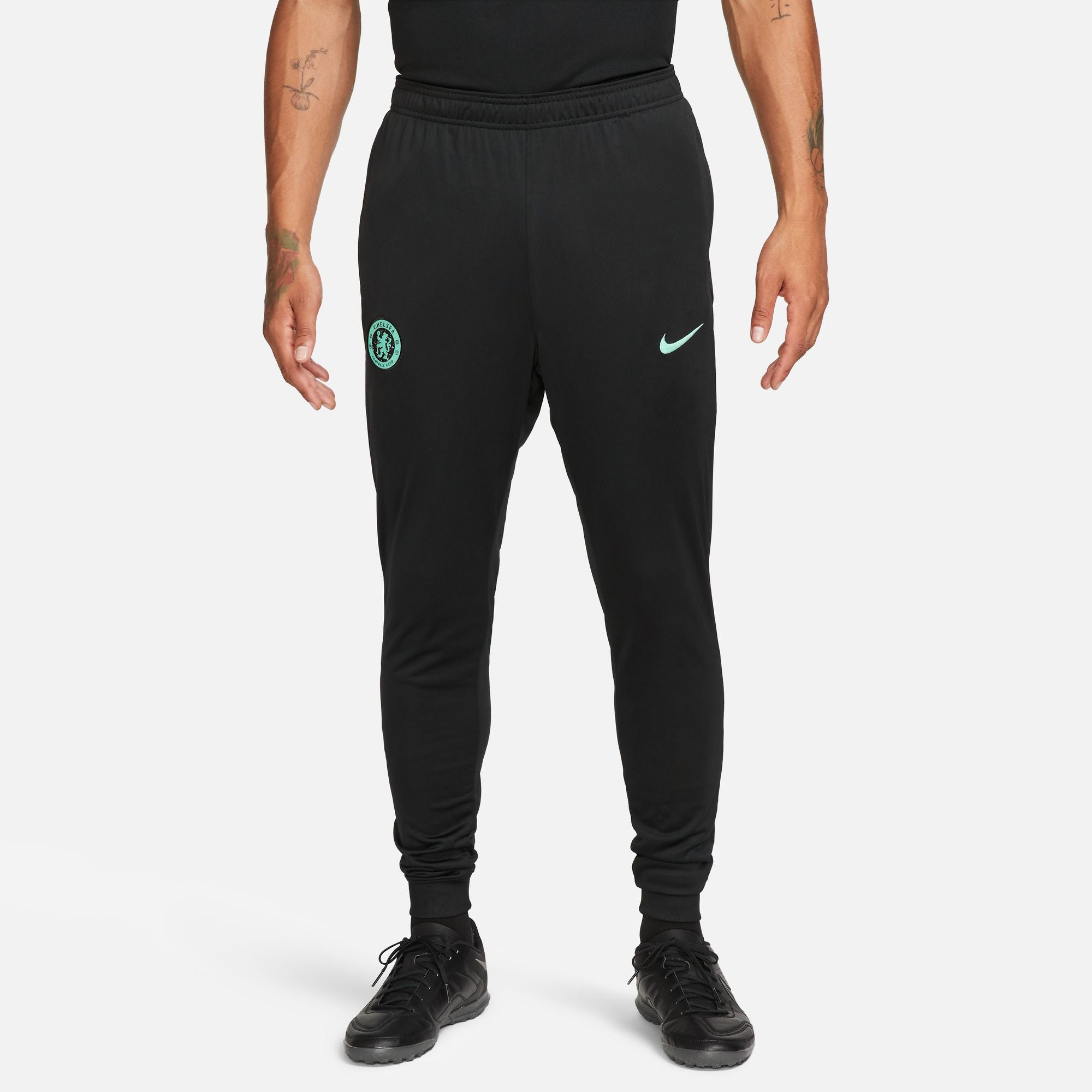 Chelsea training pants 2023/2024 - Black/green