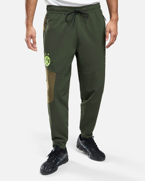 Pantalon de survêtement Dortmund Tech Woven 2024/2025 - Kaki - Footkorner