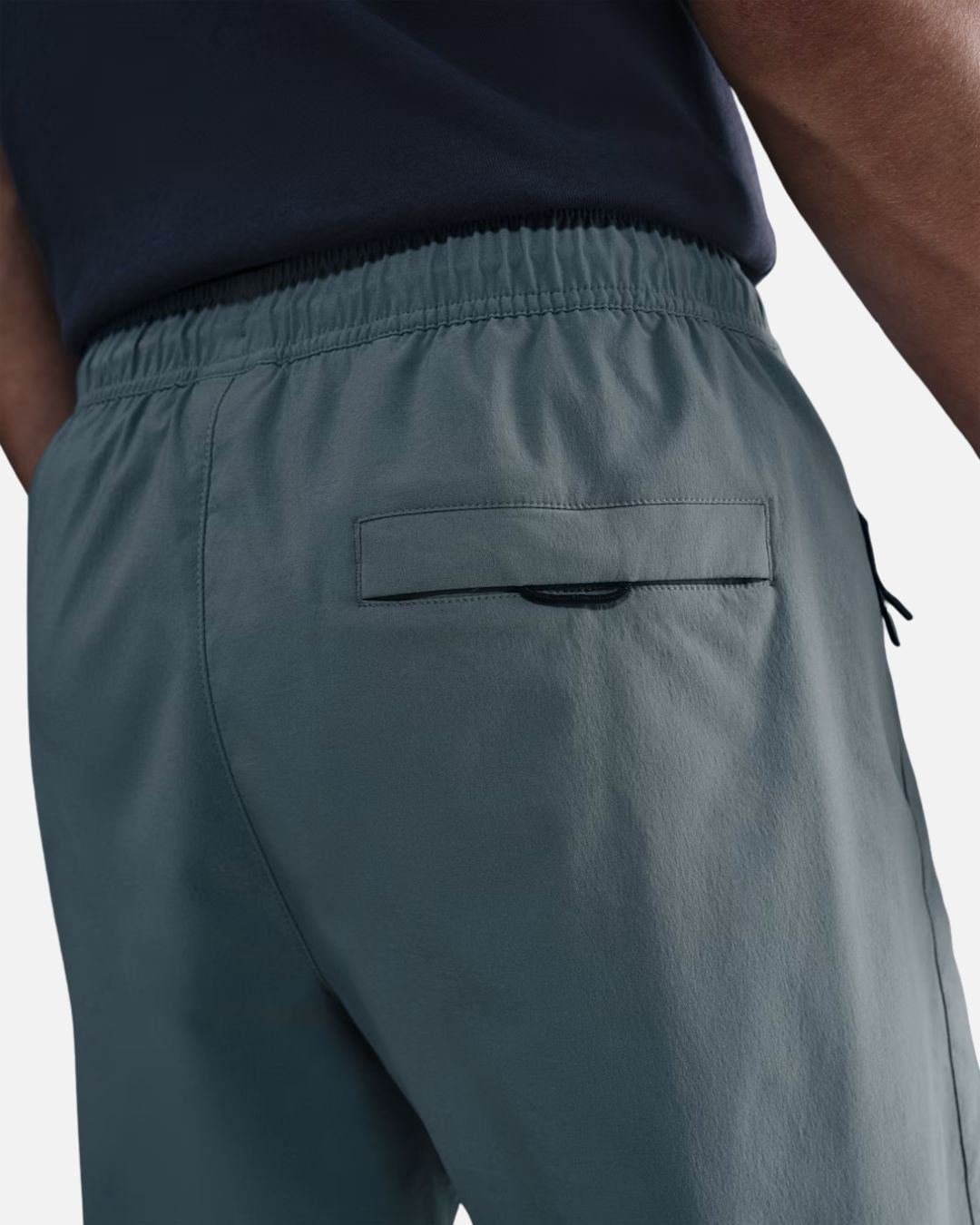 FootkornerPantaloni della tuta in tessuto tecnico FC Barcelona - Grigio