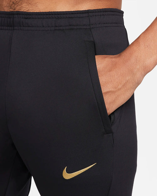 Chelsea Trainingshose - Schwarz/Gold - Footkorner