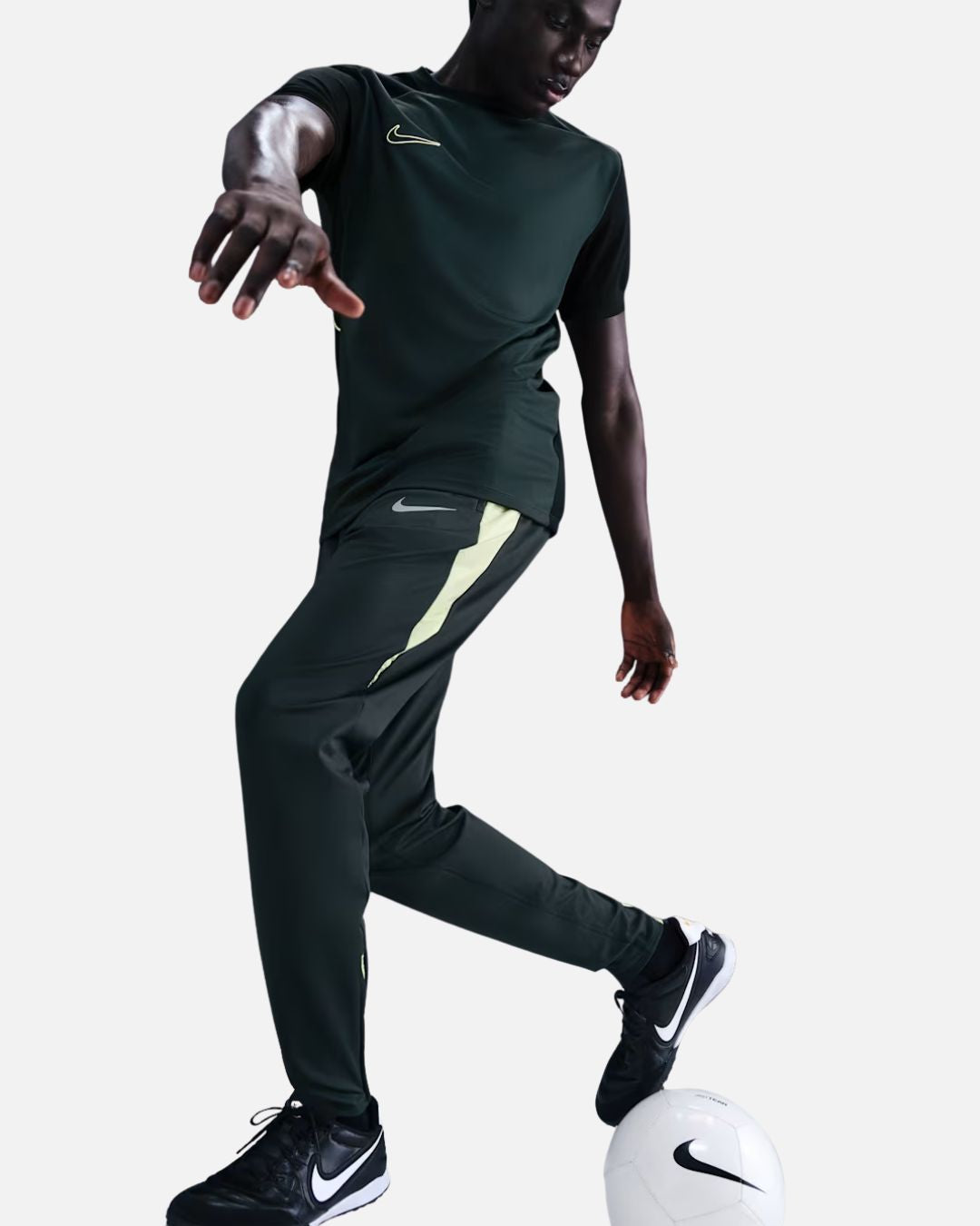 FootkornerPantalon d'entraînement Nike Strike - Vert