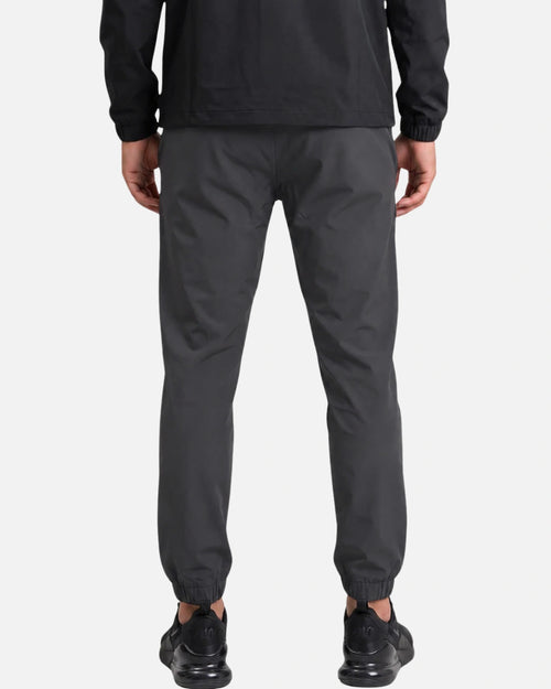 Pantalón Helvetica Buffalo Woven - Gris Oscuro - Footkorner