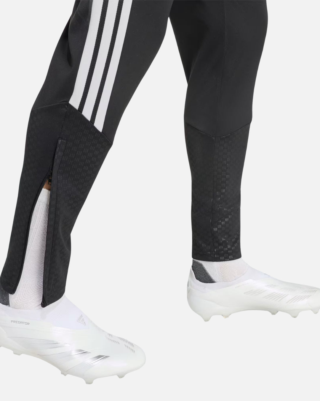 FootkornerLiverpool FC Hose 2026/2027 - Schwarz/Weiß