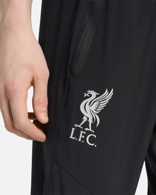 Liverpool FC Tiro Travel-Hose - Schwarz - Footkorner