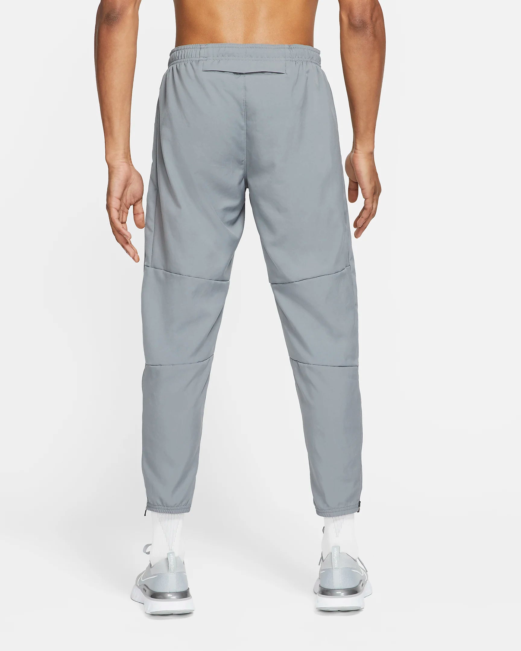 Nike Dri-FIT Challenger Pants - Gray