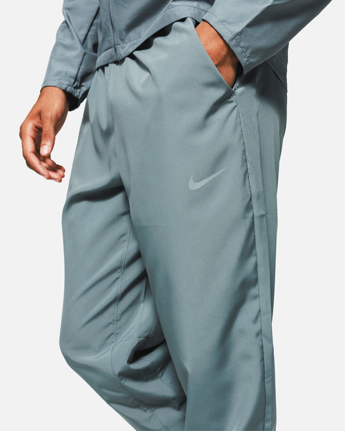 Pantalón Nike Phenom - Gris - Footkorner