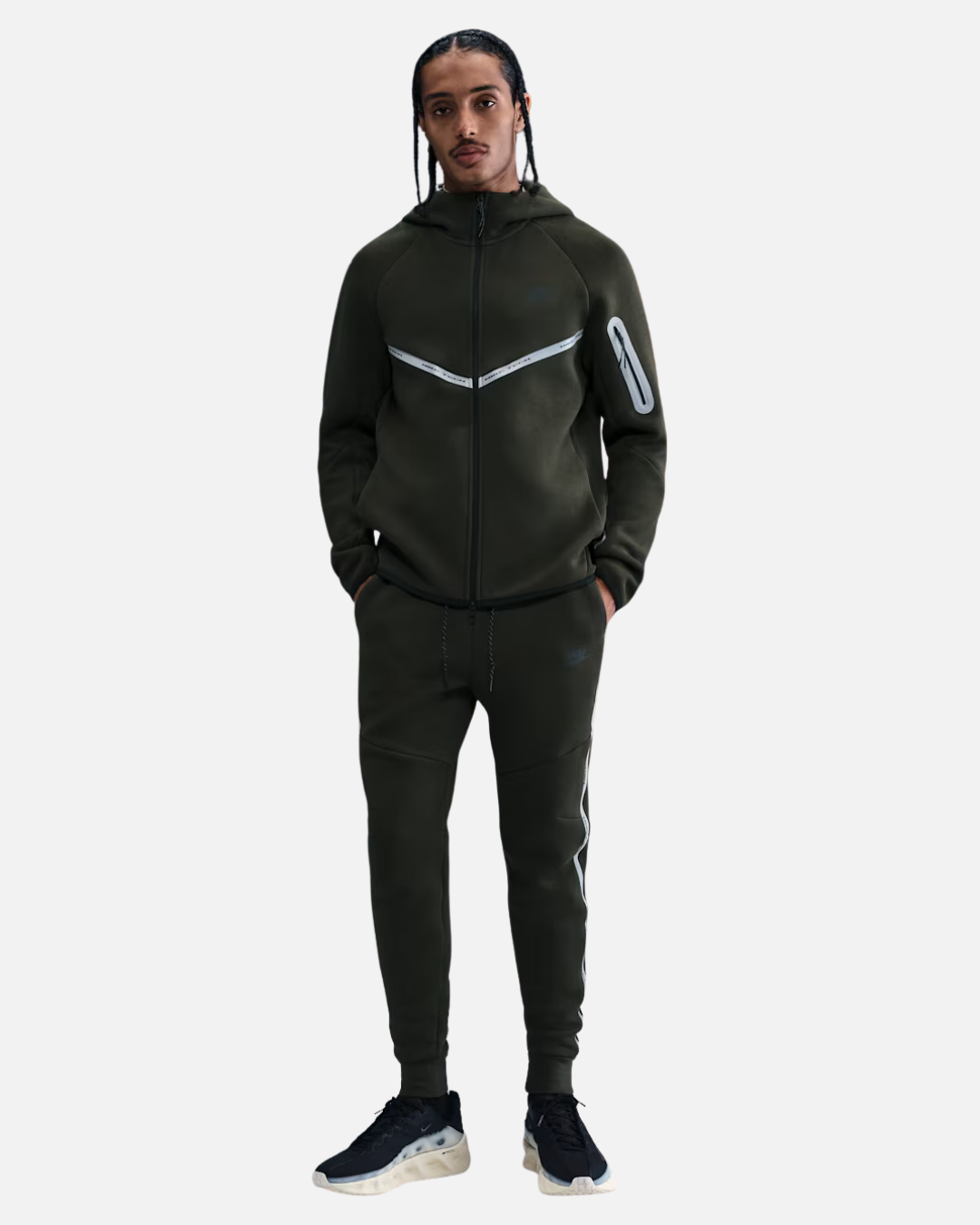 FootkornerPantalon Nike Tech Fleece - Kaki