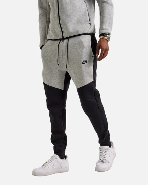 Pantaloni Nike Tech Fleece - Nero/Grigio - Footkorner