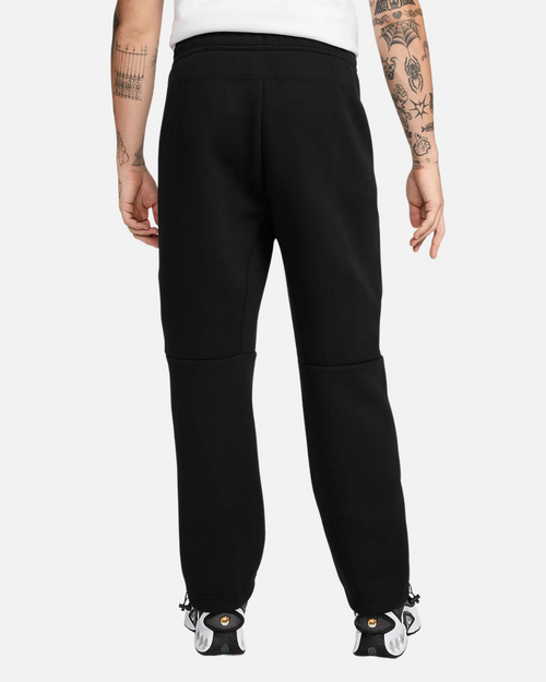 Pantalón Nike Tech Fleece - Negro - Footkorner