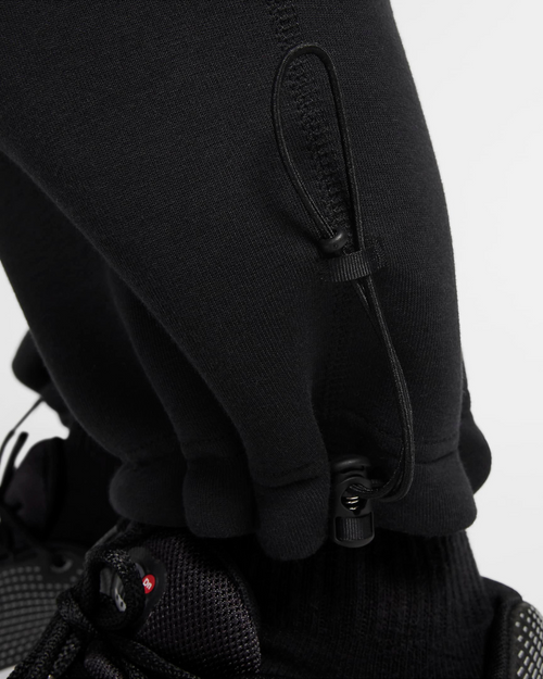 Pantalón Nike Tech Fleece - Negro - Footkorner