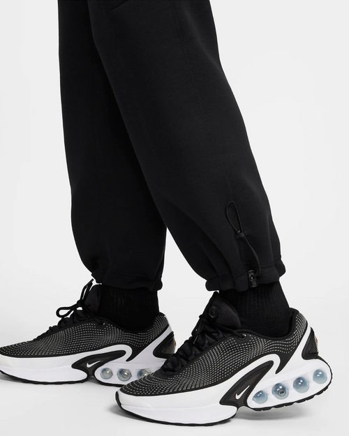 Pantalón Nike Tech Fleece - Negro - Footkorner