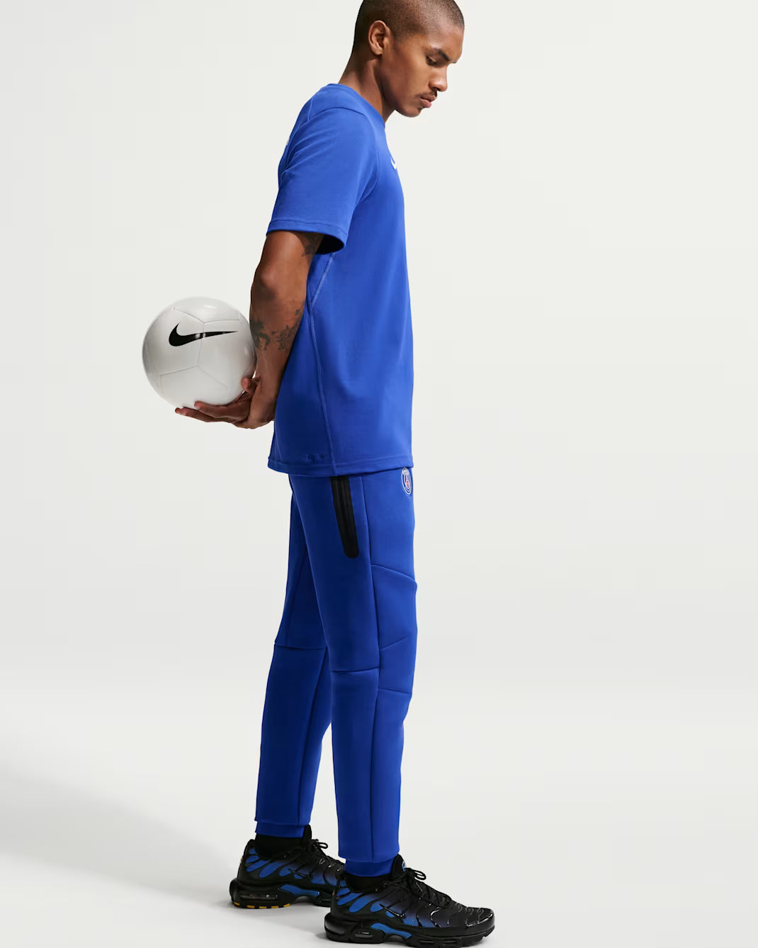 FootkornerPantalon Nike Paris Saint-Germain Tech Fleece 2026/2027