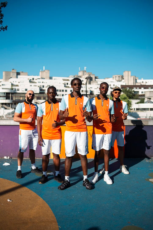 Polo FK Squad - Naranja/Blanco/Azul - Footkorner
